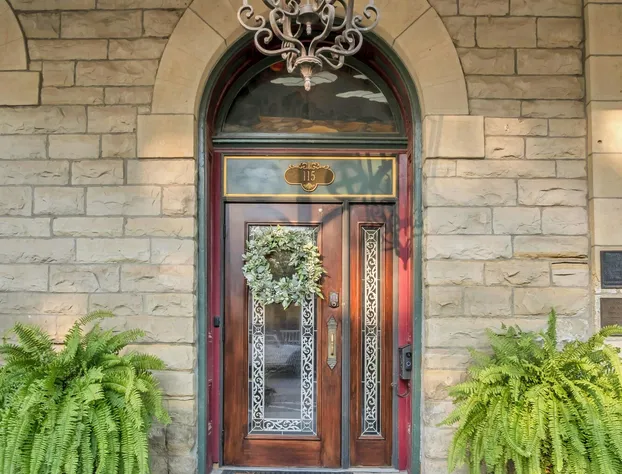 Historic Elgin Hotel hotel detail image 4