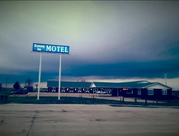Economy Inn Motel hotel detail image 3