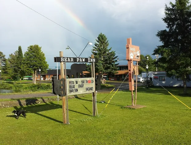 Bear Paw Inn hotel detail image 1