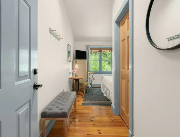 Inn at Silver Maple Farm hotel detail image 2