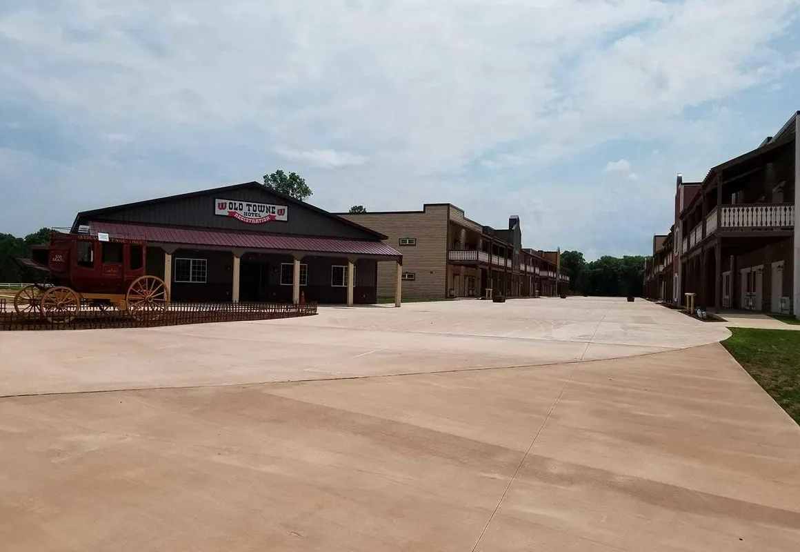 Woodside Old Towne Hotel hotel hero