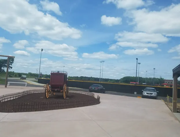 Woodside Old Towne Hotel hotel detail image 2