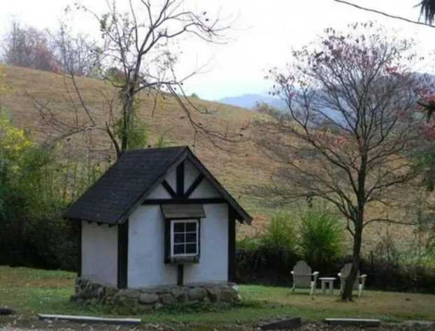 Folkestone Inn hotel detail image 3