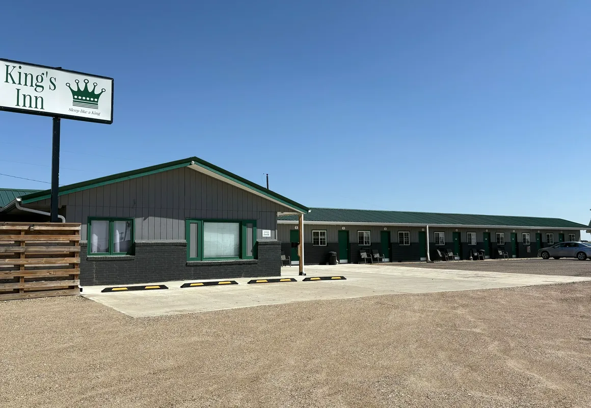 King's Inn hotel hero