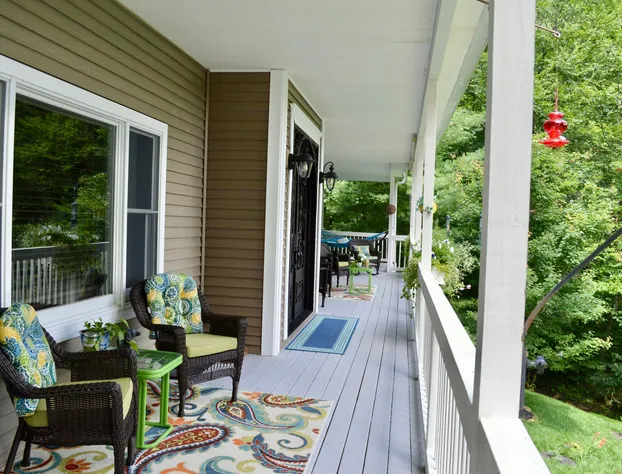 Bald Mountain House Inn at the Wolf Laurel Resort hotel detail image 3