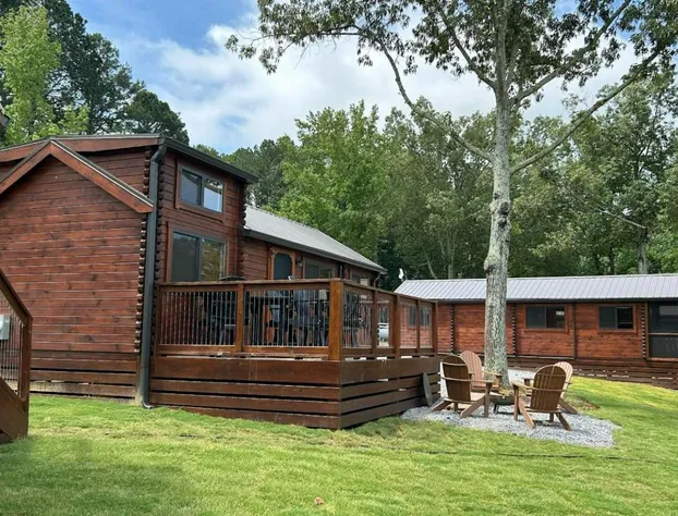 Cowan Creek Lodges hotel detail image 1