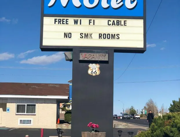 Relax Inn Motel hotel detail image 1