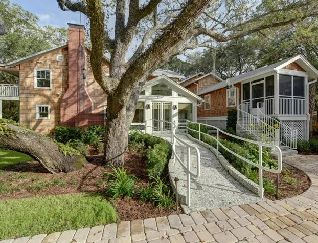 The Grey Owl Inn hotel detail image 3