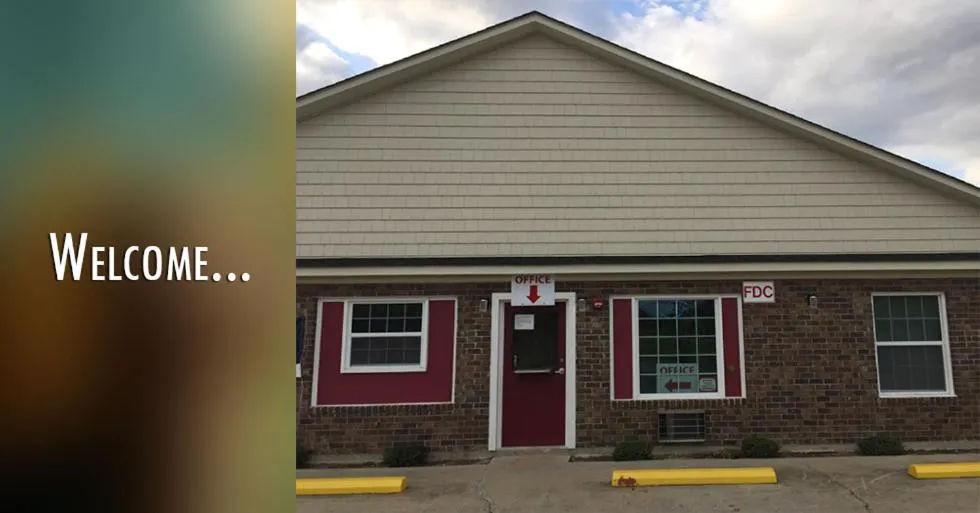 Leesville Lodge hotel hero