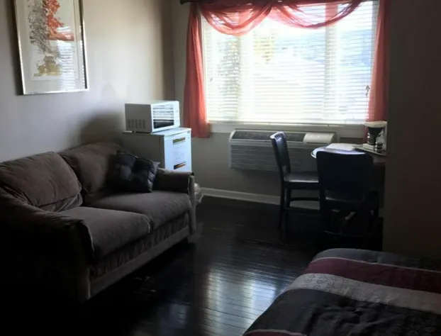 Beachcomber Inn hotel detail image 2