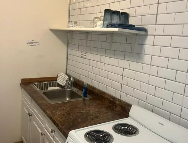 Royals Inn Motel hotel detail image 3