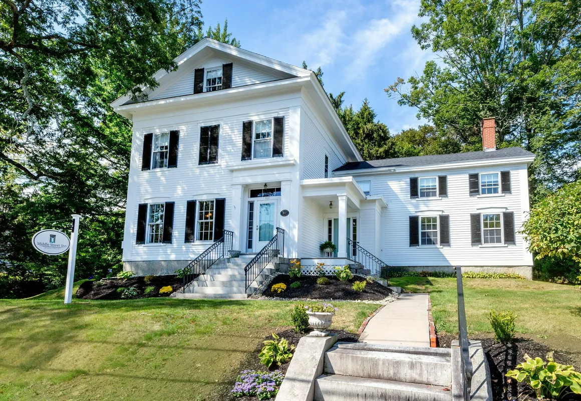 Middle Street Inn hotel hero