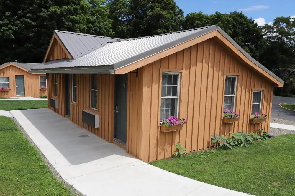 Lakeside Resort hotel hero