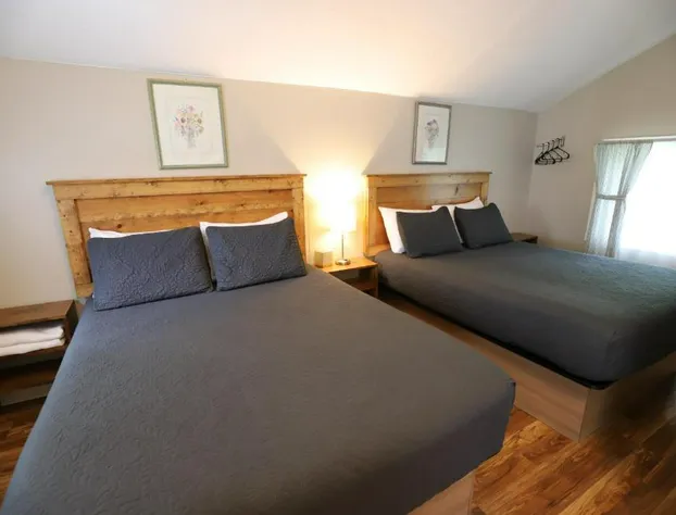 Lakeside Resort hotel detail image 4