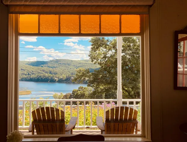 Harvest Barn Inn hotel detail image 2