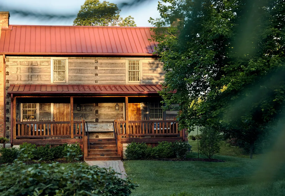 Burlingtons Willis Graves Bed & Breakfast Inn hotel hero