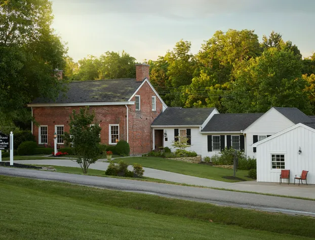 Burlingtons Willis Graves Bed & Breakfast Inn hotel detail image 3