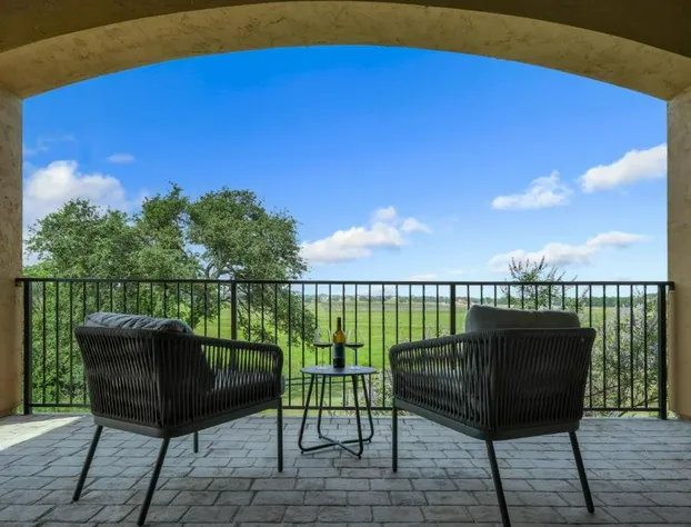 The Vineyard at Florence hotel detail image 4