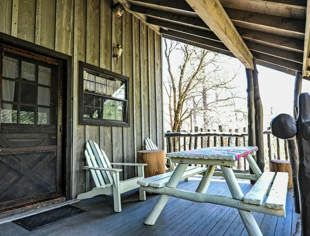 Bear Creek Motel And Cabins hotel detail image 4