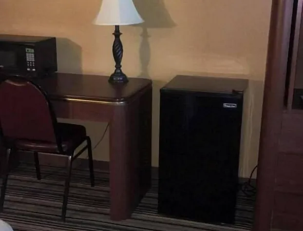 Salmon River Pub & Grill hotel detail image 3