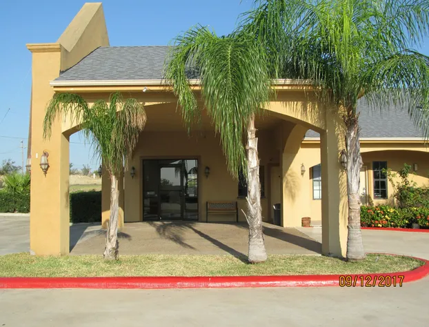 Sunbridge Inn & Suites hotel detail image 4