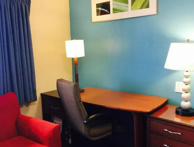 Relax Inn Lawton hotel detail image 2