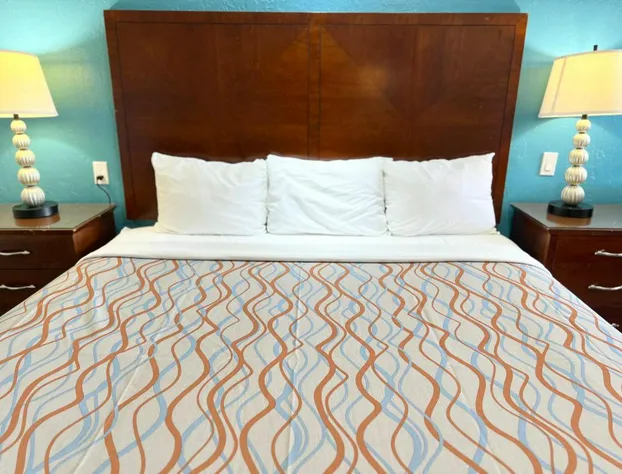 Relax Inn Lawton hotel detail image 4