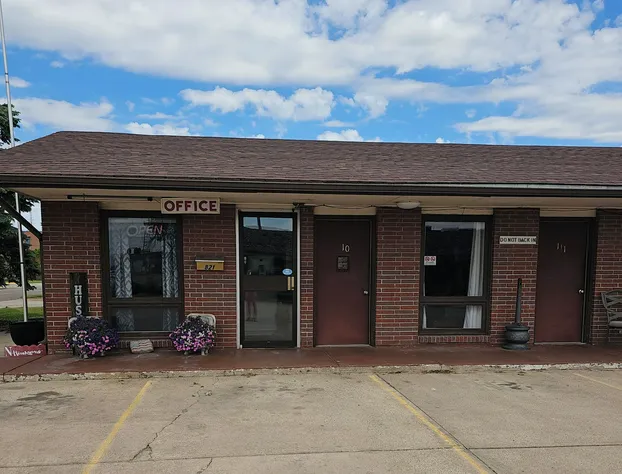 Blue Spruce Motel hotel detail image 1