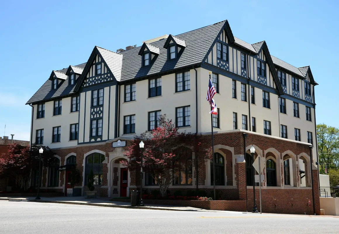 Samuel Elbert Hotel hotel hero