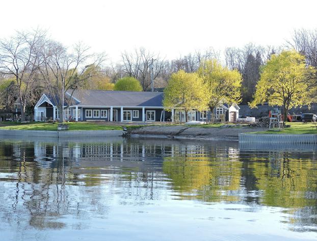 Waters Edge B&B Resort hotel detail image 1