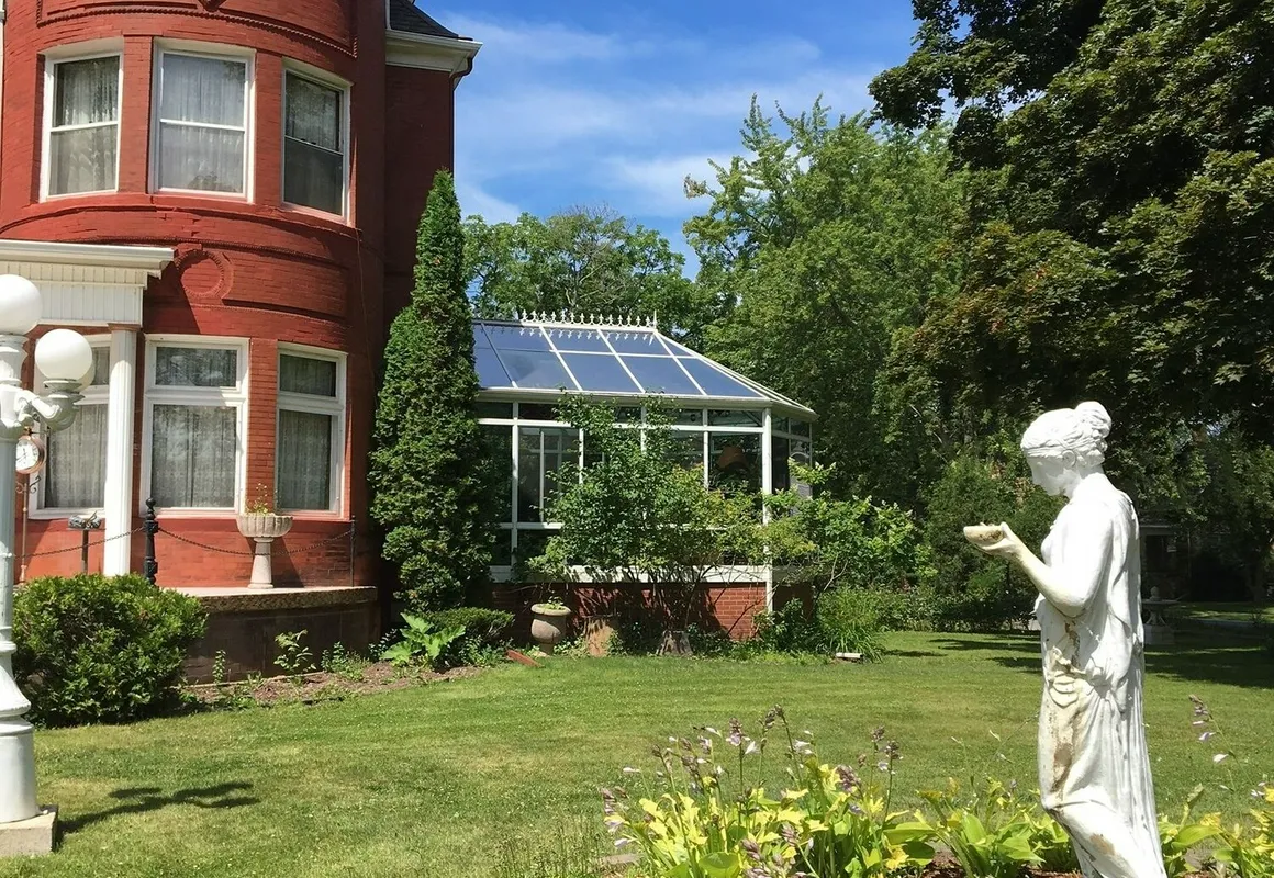 The Dempsey Manor Bed & Breakfast Inn hotel hero