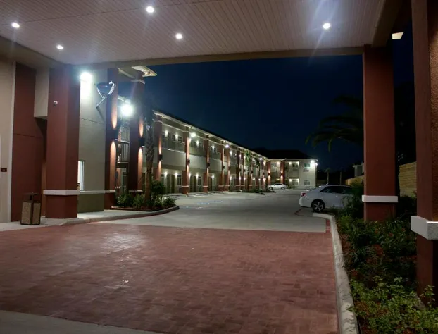 Grand Villa Inn & Suites Chinatown hotel detail image 1