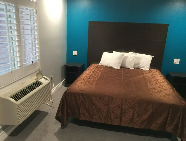 Coronado Motel hotel detail image 1