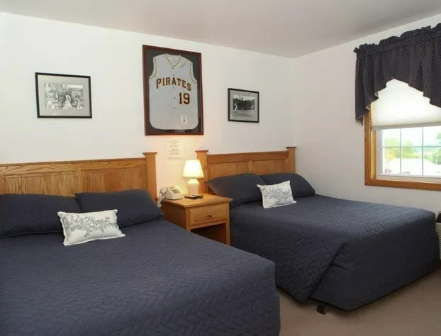 Champion Lakes Golf Resort hotel detail image 4