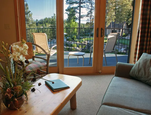 Mountain Lake Lodge hotel detail image 3