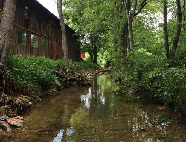 Sugar Creek Retreat hotel detail image 3