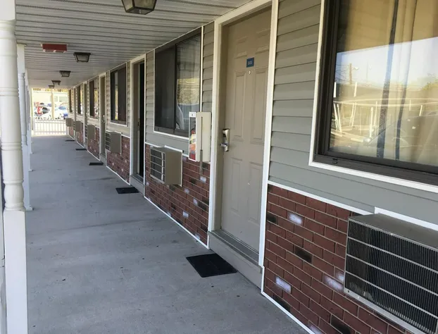 Shirley Motel hotel detail image 2