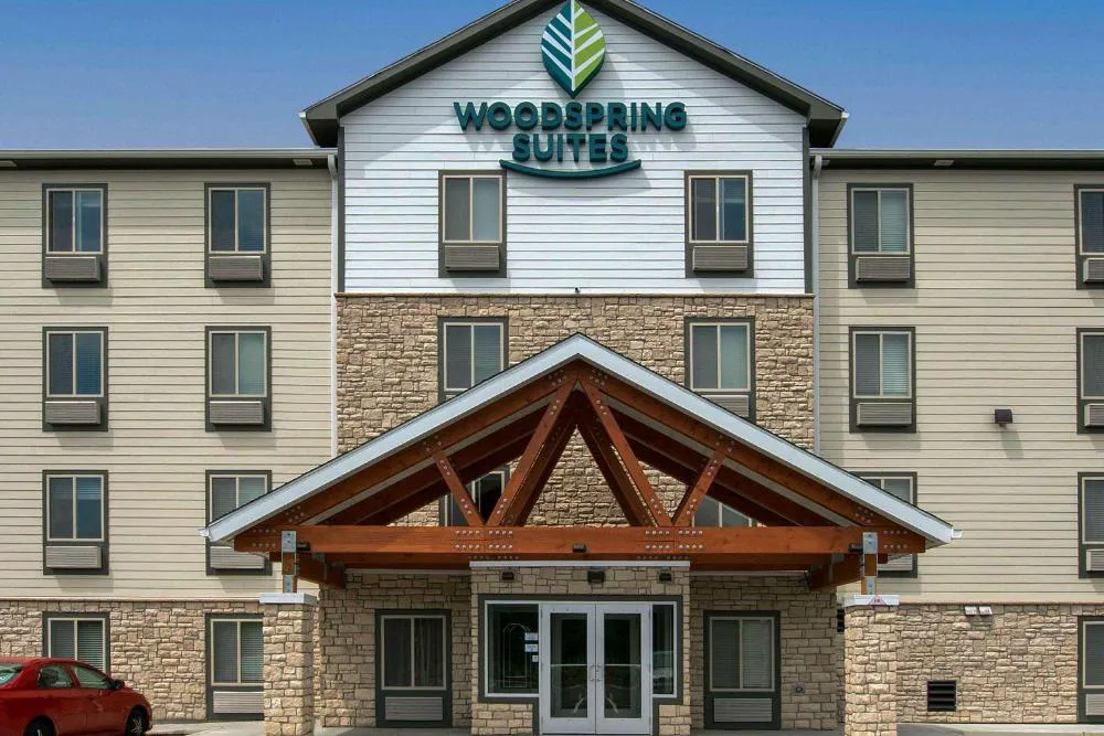 WoodSpring Suites Cherry Hill hotel hero