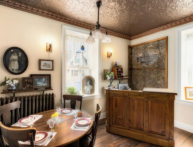 The Stagecoach Inn Bed & Breakfast and Five20 Social Stop hotel detail image 3