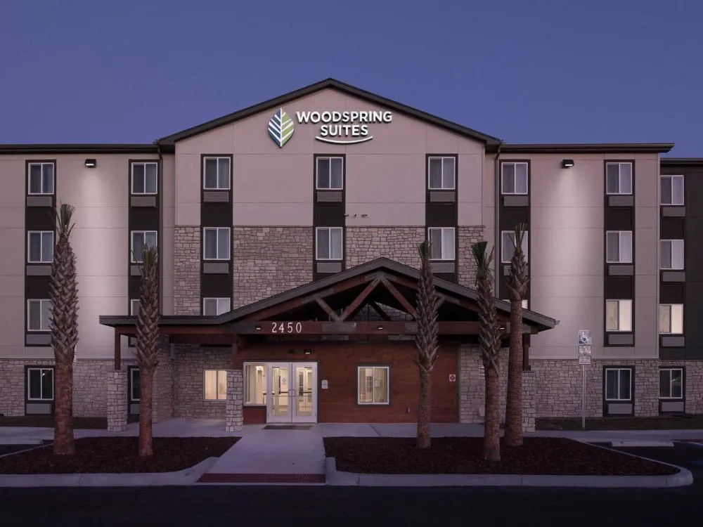 Extended Stay America Select Suites Tampa Brandon East hotel hero