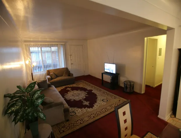 The Dearborn Suites hotel detail image 3