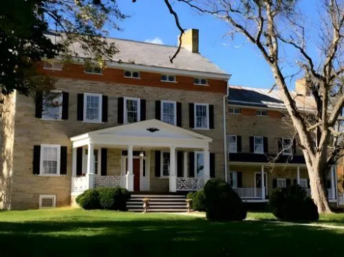 Inn at Springfield Manor hotel hero