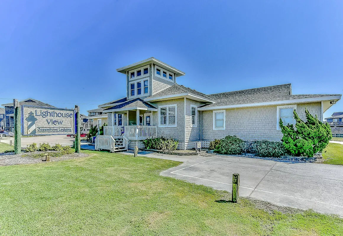 Lighthouse View Oceanfront Lodging hotel hero