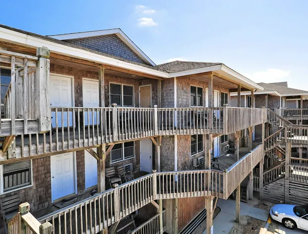Lighthouse View Oceanfront Lodging hotel detail image 1