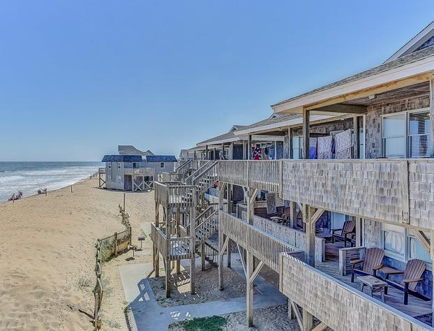 Lighthouse View Oceanfront Lodging hotel detail image 2