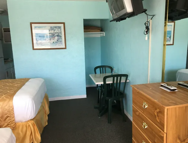 Harbor Mist Family Motel hotel detail image 1