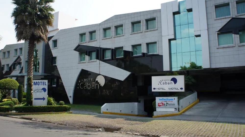 Motel Caban hotel hero
