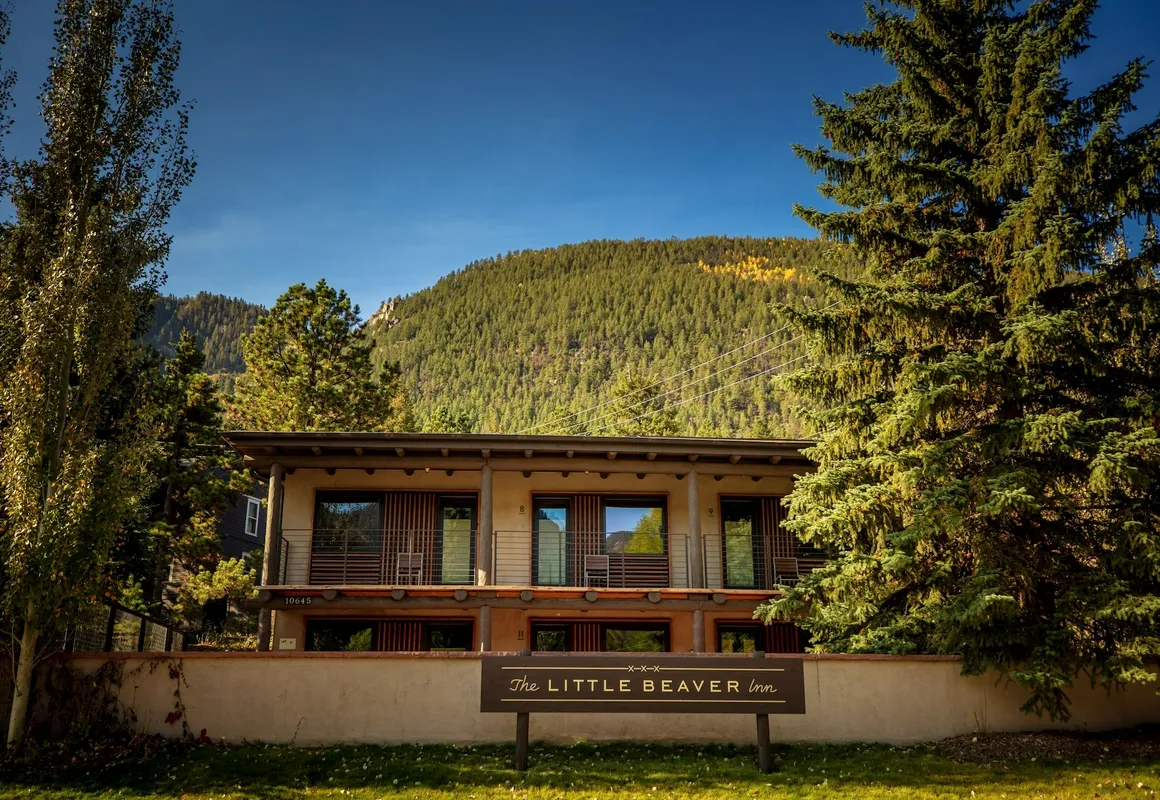 Little Beaver Inn hotel hero