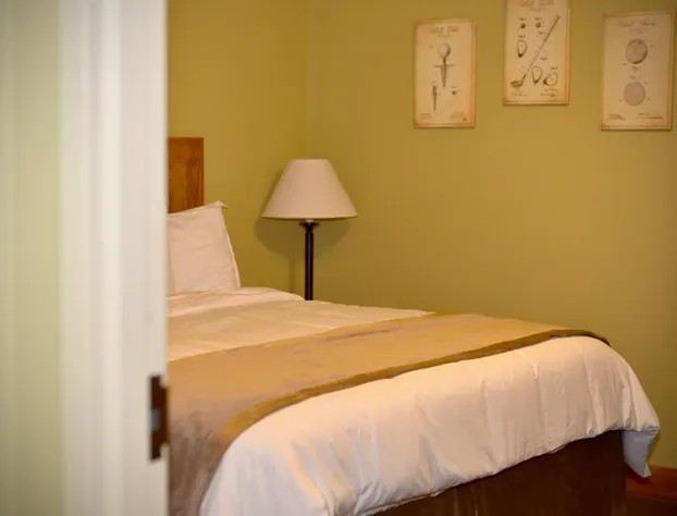 Champions Black Bear Lodge hotel detail image 4