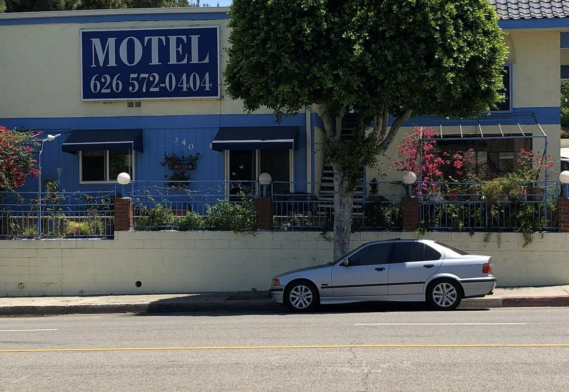 Kings Lodge Motel hotel hero